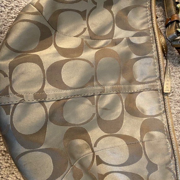 Coach purse - Picture 2 of 5